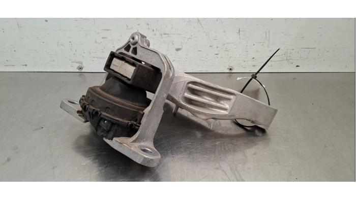 Motorsteun Renault Trafic