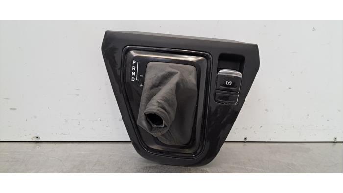 Enveloppe levier de vitesse Renault Kangoo