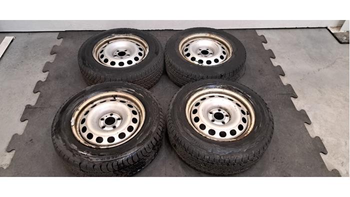 Kit jantes + pneus d'hivers Citroen Jumpy