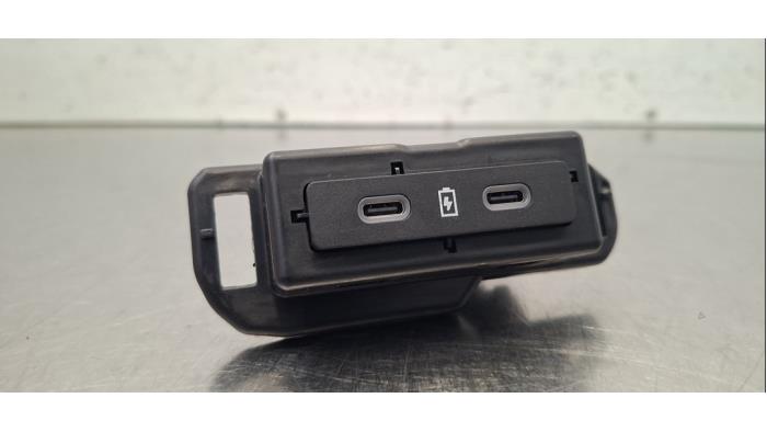 AUX/USB-aansluiting Dacia Bigster