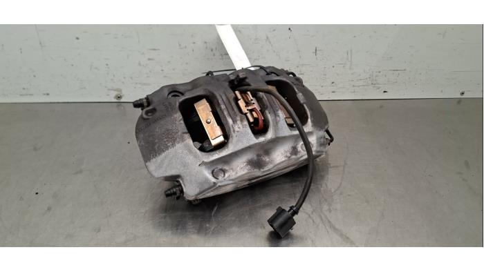 Remklauw (tang) links-voor Porsche Boxster