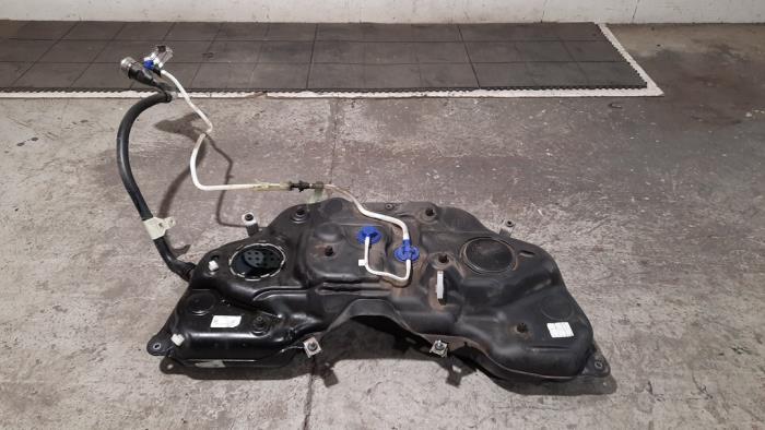 Réservoir de carburant Mercedes GLE