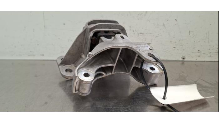 Support moteur Renault Rafale