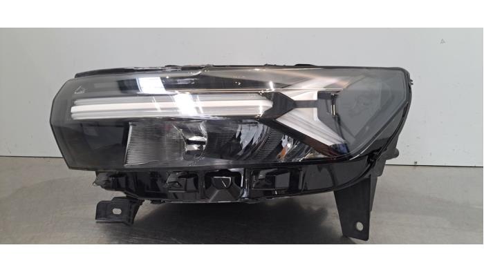 Koplamp links Dacia Duster