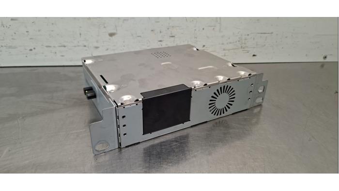 Module radio Renault Rafale