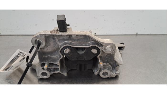 Getriebe Halterung Peugeot 208