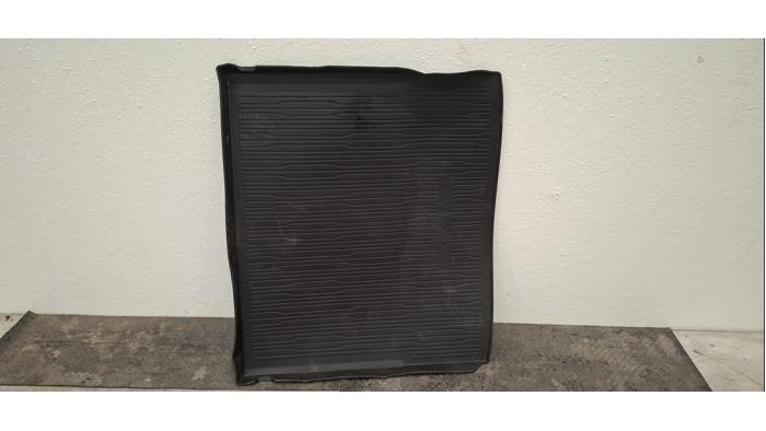 Coffre tapis Ford Focus