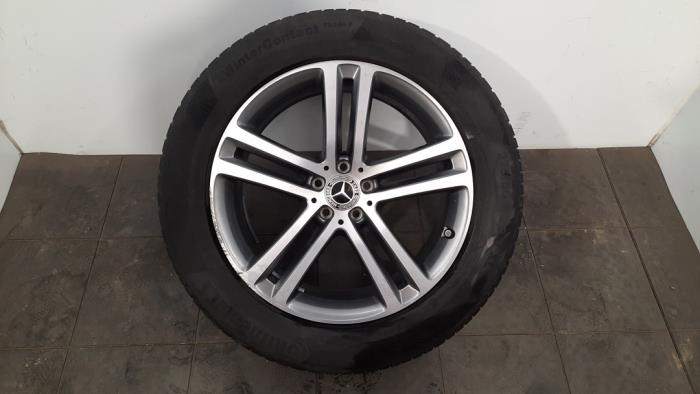 Jante + pneu d'hiver Mercedes GLE