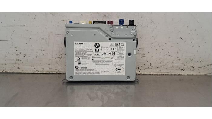 Amplificateur radio BMW X1