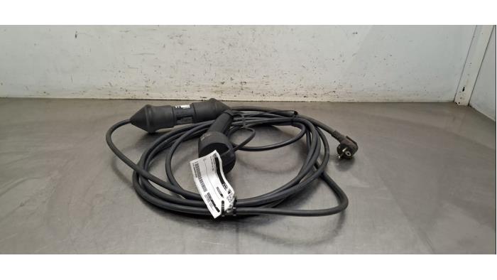 Câble de recharge électrique Volvo EX30