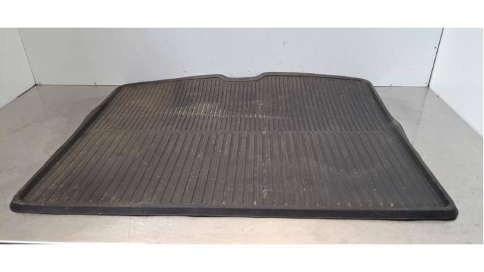 Coffre tapis Volvo EX30