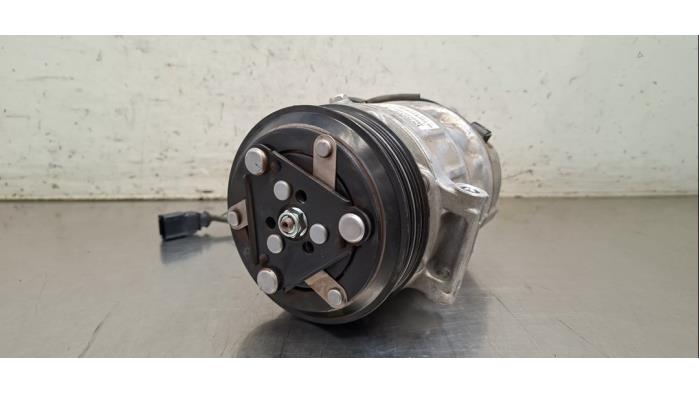 Pompe clim Porsche Boxster