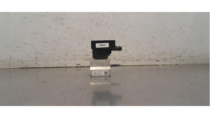 Válvula de expansão do ar condicionado Volvo EX30