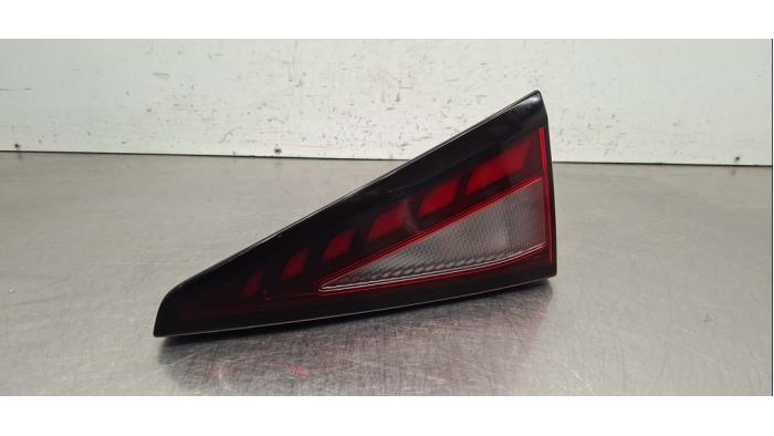 Taillight, right MG MG3