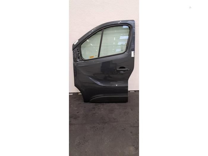 Deurpaneel 4-deurs, linksvoor Nissan Primastar