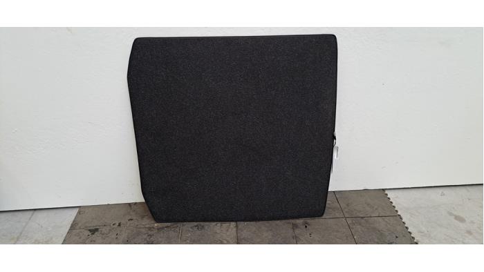 Coffre tapis Skoda Octavia