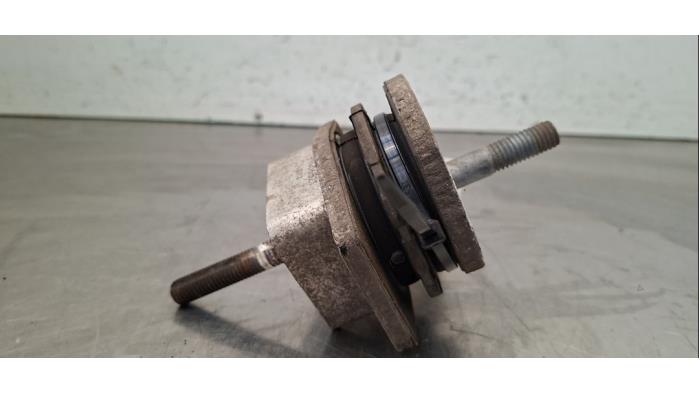Support (miscellaneous) Volvo XC60