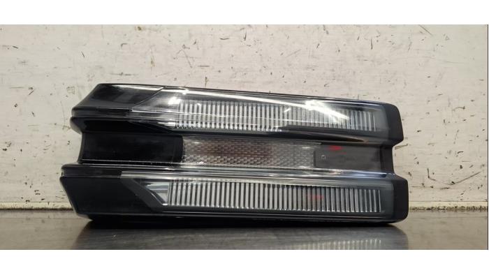 Extra remlicht midden Porsche 911