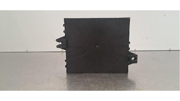 Computerbesturing van het lichaam MG MG5