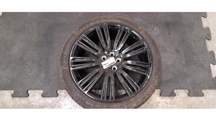 Jante + pneumatique Landrover Range Rover Sport