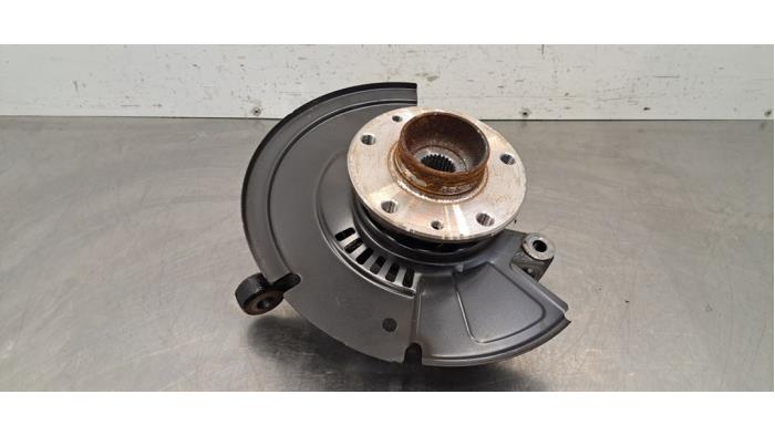 Fusee rechtsvoor Renault Captur