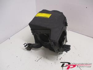 Gebruikte Luchtfilterhuis Volvo C30 (EK/MK) 1.6 D 16V Prijs € 10,00 Margeregeling aangeboden door DP Auto-onderdelen & Demontage