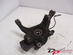 Gebruikte Asschenkel links-voor Opel Zafira (M75) 1.9 CDTI Prijs € 14,00 Margeregeling aangeboden door DP Auto-onderdelen & Demontage