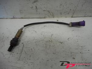 Gebruikte Lambda Sonde Ford Fiesta 5 (JD/JH) 1.4 16V Prijs € 5,00 Margeregeling aangeboden door DP Auto-onderdelen & Demontage