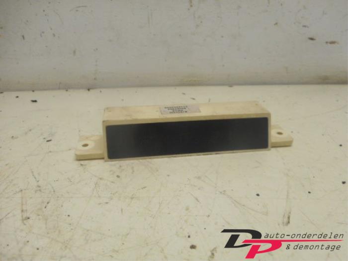 Gebruikte Display Interieur Renault Espace (JE) 2.0i 16V Prijs € 22,50 Margeregeling aangeboden door DP Auto-onderdelen & Demontage