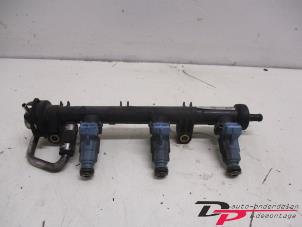 Gebruikte Injector brug Smart City-Coupé 0.6 Turbo i.c. Smart&Pure Prijs € 22,50 Margeregeling aangeboden door DP Auto-onderdelen & Demontage