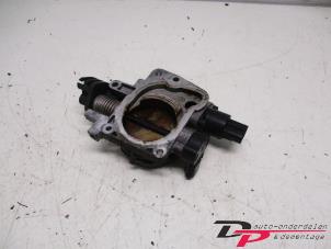 Gebruikte Gasklephuis Chrysler Sebring Convertible (JR) 2.7 V6 24V Prijs € 45,00 Margeregeling aangeboden door DP Auto-onderdelen & Demontage
