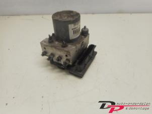 Gebruikte ABS Pomp Fiat Stilo MW (192C) 1.8 16V Prijs € 33,75 Margeregeling aangeboden door DP Auto-onderdelen & Demontage