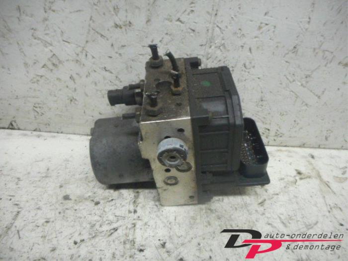 Gebruikte ABS Pomp Fiat Stilo (192A/B) 2.4 20V Abarth 3-Drs. Prijs € 27,00 Margeregeling aangeboden door DP Auto-onderdelen & Demontage