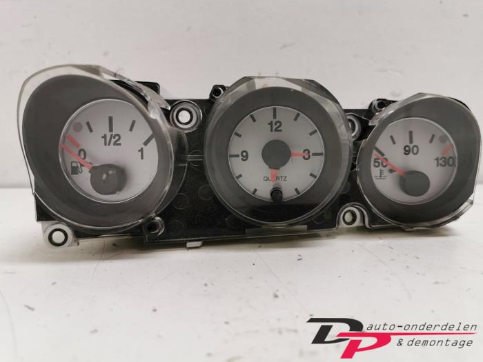 Gebruikte Display Interieur Alfa Romeo 156 (932) 1.8 Twin Spark 16V Prijs € 11,70 Margeregeling aangeboden door DP Auto-onderdelen & Demontage