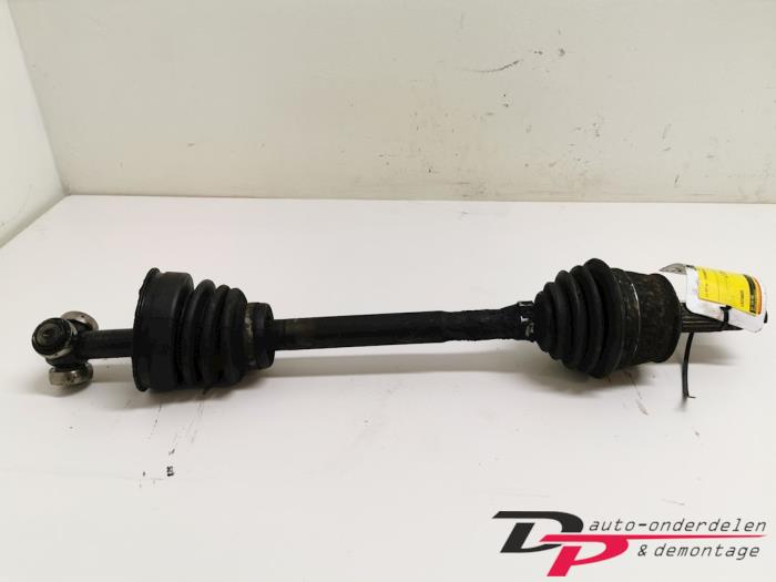 Gebruikte Steekas links-voor Fiat Punto II (188) 1.9 DS 60 5-Drs. Prijs € 17,10 Margeregeling aangeboden door DP Auto-onderdelen & Demontage