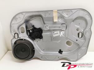 Gebruikte Ruitmechaniek 4Deurs rechts-voor Ford Focus 2 1.6 16V Prijs € 17,10 Margeregeling aangeboden door DP Auto-onderdelen & Demontage