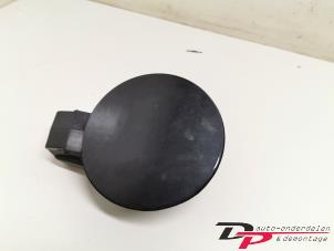 Gebruikte Tank Klep Hyundai i30 (FD) 1.6 CRDi 16V VGT HP Prijs € 18,00 Margeregeling aangeboden door DP Auto-onderdelen & Demontage