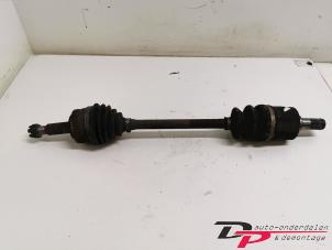 Gebruikte Aandrijfas links-voor Hyundai i30 (FD) 1.6 CRDi 16V VGT HP Prijs € 31,50 Margeregeling aangeboden door DP Auto-onderdelen & Demontage