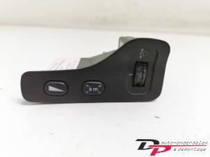 Gebruikte Schakelaar Koplamp Ihv Alfa Romeo 156 (932) 1.8 Twin Spark 16V Prijs € 7,20 Margeregeling aangeboden door DP Auto-onderdelen & Demontage