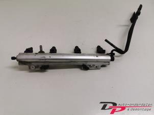 Gebruikte Injector brug Volvo V40 (VW) 1.8 16V Prijs € 17,10 Margeregeling aangeboden door DP Auto-onderdelen & Demontage