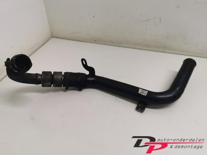 Gebruikte Intercooler Buis Volvo C30 (EK/MK) 2.0 D 16V Prijs € 36,00 Margeregeling aangeboden door DP Auto-onderdelen & Demontage