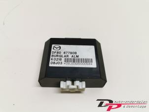 Gebruikte Alarm module Mazda 2 (DE) 1.3 16V S-VT High Power Prijs € 9,00 Margeregeling aangeboden door DP Auto-onderdelen & Demontage