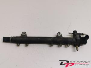 Gebruikte Injector brug Opel Combo (Corsa C) 1.3 CDTI 16V Prijs € 22,50 Margeregeling aangeboden door DP Auto-onderdelen & Demontage