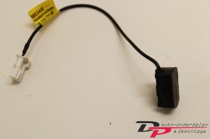 Gebruikte Microfoon Citroen DS5 (KD/KF) 2.0 165 HYbrid4 16V Prijs € 12,75 Margeregeling aangeboden door DP Auto-onderdelen & Demontage