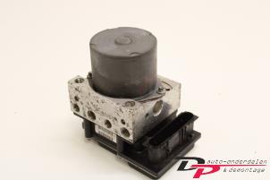 Gebruikte ABS Pomp Renault Megane II (BM/CM) 1.6 16V Prijs € 19,55 Margeregeling aangeboden door DP Auto-onderdelen & Demontage