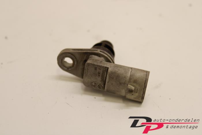 Gebruikte Nokkenas Sensor Fiat Doblo Cargo (223) 1.3 D 16V Multijet DPF Prijs € 8,50 Margeregeling aangeboden door DP Auto-onderdelen & Demontage