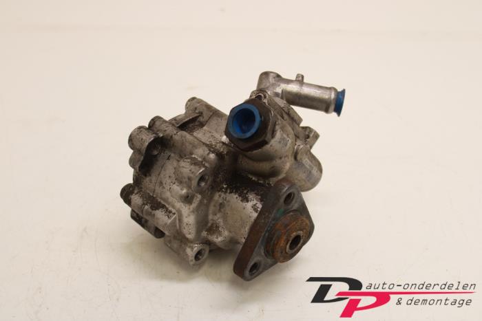 Gebruikte Stuurpomp Fiat Doblo Cargo (223) 1.3 D 16V Multijet DPF Prijs € 15,00 Margeregeling aangeboden door DP Auto-onderdelen & Demontage