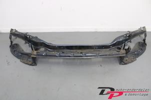 Gebruikte Frontpaneel Volvo V50 (MW) 2.5 T5 20V Prijs € 38,25 Margeregeling aangeboden door DP Auto-onderdelen & Demontage