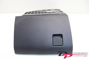 Gebruikte Dashboardkastje Opel Vectra C GTS 2.2 DIG 16V Prijs € 23,00 Margeregeling aangeboden door DP Auto-onderdelen & Demontage