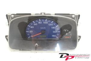 Gebruikte Tellerklok Daihatsu Cuore (L251/271/276) 1.0 12V DVVT Prijs € 21,25 Margeregeling aangeboden door DP Auto-onderdelen & Demontage